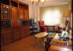 http://www.toctocinmobiliaria.es:80/imagen/imagen/110527/venta-piso-salesas-van-dyck.jpg