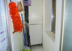 http://www.toctocinmobiliaria.es:80/imagen/imagen/121127/venta-piso-comuneros-rollo.jpg