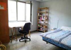 http://www.toctocinmobiliaria.es:80/imagen/imagen/122035/alquiler-piso-carmelitas.jpg