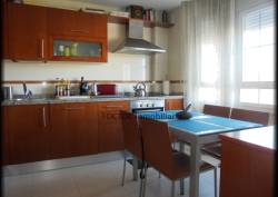 http://www.toctocinmobiliaria.es:80/imagen/imagen/122182/venta-chalet-adosado-santa-marta.jpg