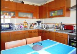 http://www.toctocinmobiliaria.es:80/imagen/imagen/122183/venta-chalet-adosado-santa-marta.jpg