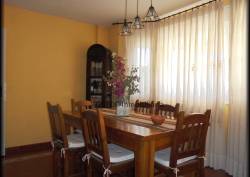 http://www.toctocinmobiliaria.es:80/imagen/imagen/122186/venta-chalet-adosado-santa-marta.jpg