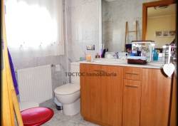 http://www.toctocinmobiliaria.es:80/imagen/imagen/122194/venta-chalet-adosado-santa-marta.jpg