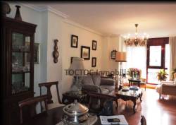 http://www.toctocinmobiliaria.es:80/imagen/imagen/127467/venta-piso-centro.jpg