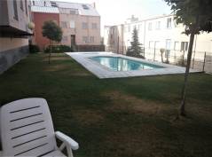 http://www.toctocinmobiliaria.es:80/imagen/imagen/127670/venta-piso-huerta-otea.jpg