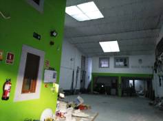 http://www.toctocinmobiliaria.es:80/imagen/imagen/128714/venta-nave-industrial-villares.jpg