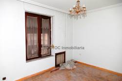 http://www.toctocinmobiliaria.es:80/imagen/imagen/128746/venta-piso-centro.jpg