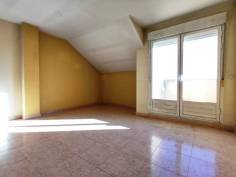 http://www.toctocinmobiliaria.es:80/imagen/imagen/129475/venta-piso-otros-pueblos.jpg