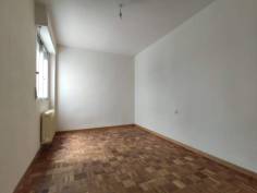 http://www.toctocinmobiliaria.es:80/imagen/imagen/130307/venta-piso-labradores.jpg