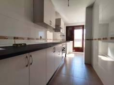 http://www.toctocinmobiliaria.es:80/imagen/imagen/130327/venta-piso-villares.jpg