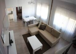 http://www.toctocinmobiliaria.es:80/imagen/imagen/130984/venta-casa-salas-bajas-lasalle.jpg