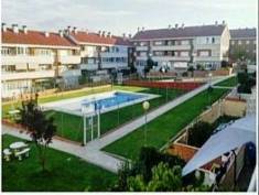 http://www.toctocinmobiliaria.es:80/imagen/imagen/131515/venta-piso-salas-bajas-lasalle.jpg