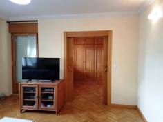 http://www.toctocinmobiliaria.es:80/imagen/imagen/131518/venta-piso-salas-bajas-lasalle.jpg