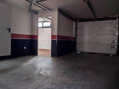 http://www.toctocinmobiliaria.es:80/imagen/imagen/131637/venta-chalet-adosado-villares.jpg