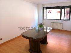 http://www.toctocinmobiliaria.es:80/imagen/imagen/131872/venta-piso-alto-rollo.jpg