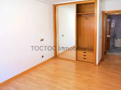 http://www.toctocinmobiliaria.es:80/imagen/imagen/131877/venta-piso-alto-rollo.jpg