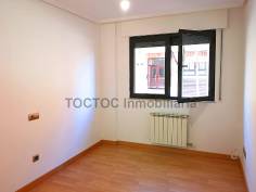 http://www.toctocinmobiliaria.es:80/imagen/imagen/131880/venta-piso-alto-rollo.jpg