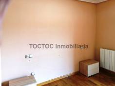 http://www.toctocinmobiliaria.es:80/imagen/imagen/131929/venta-piso-villamayor.jpg