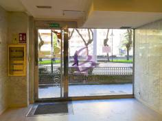 http://www.toctocinmobiliaria.es:80/imagen/imagen/132056/alquiler-local-carmelitas.jpg