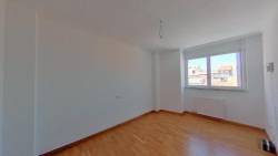http://www.toctocinmobiliaria.es:80/imagen/imagen/132116/venta-piso-ctera-ledesma.jpg