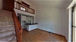 http://www.toctocinmobiliaria.es:80/imagen/imagen/132127/venta-duplex-b-antiguo-palacio-congresos.jpg