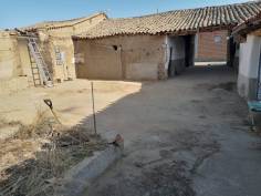 http://www.toctocinmobiliaria.es:80/imagen/imagen/133616/venta-casa-otros-pueblos.jpg