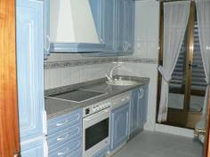 http://www.toctocinmobiliaria.es:80/imagen/imagen/134412/venta-piso-zurguen.jpg