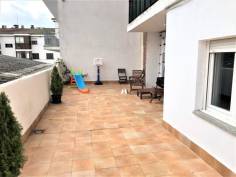 http://www.toctocinmobiliaria.es:80/imagen/imagen/135723/alquiler-piso-canalejas.jpg
