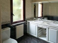 http://www.toctocinmobiliaria.es:80/imagen/imagen/135879/venta-chalet-adosado-capuchinos.jpg