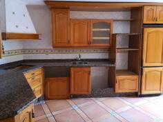 http://www.toctocinmobiliaria.es:80/imagen/imagen/135880/venta-chalet-adosado-capuchinos.jpg