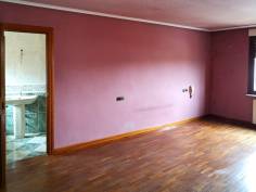 http://www.toctocinmobiliaria.es:80/imagen/imagen/135891/venta-chalet-adosado-capuchinos.jpg