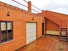 http://www.toctocinmobiliaria.es:80/imagen/imagen/135893/venta-chalet-adosado-capuchinos.jpg