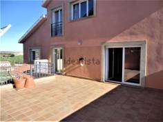 http://www.toctocinmobiliaria.es:80/imagen/imagen/136278/venta-chalet-adosado-salas-bajas-lasalle.jpg