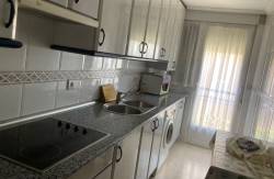 http://www.toctocinmobiliaria.es:80/imagen/imagen/136501/venta-piso-ctera-ledesma.jpg