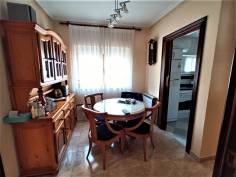 http://www.toctocinmobiliaria.es:80/imagen/imagen/148404/venta-piso-chinchibarra-garrido.jpg