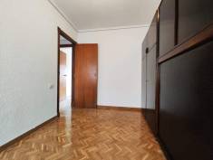 http://www.toctocinmobiliaria.es:80/imagen/imagen/148682/venta-piso-centro.jpg