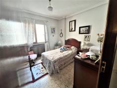 http://www.toctocinmobiliaria.es:80/imagen/imagen/149354/venta-piso-centro.jpg