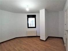 http://www.toctocinmobiliaria.es:80/imagen/imagen/149414/venta-apartamento-zurguen.jpg