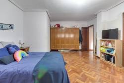 http://www.toctocinmobiliaria.es:80/imagen/imagen/149795/venta-piso-centro.jpg