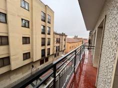 http://www.toctocinmobiliaria.es:80/imagen/imagen/150973/venta-piso-canalejas.jpg