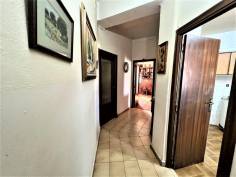 http://www.toctocinmobiliaria.es:80/imagen/imagen/151205/venta-piso-centro.jpg