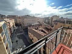 http://www.toctocinmobiliaria.es:80/imagen/imagen/151224/venta-piso-centro.jpg