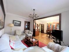 http://www.toctocinmobiliaria.es:80/imagen/imagen/151330/venta-piso-centro.jpg