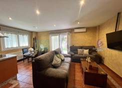 http://www.toctocinmobiliaria.es:80/imagen/imagen/151485/venta-pareado-santa-marta.jpg
