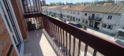 http://www.toctocinmobiliaria.es:80/imagen/imagen/151566/venta-piso-la-vega-san-jose.jpg