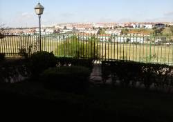 http://www.toctocinmobiliaria.es:80/imagen/imagen/2529/venta-piso-zona-parador.jpg