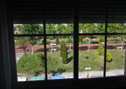http://www.toctocinmobiliaria.es:80/imagen/imagen/54785/venta-chalet-adosado-alto-rollo.jpg