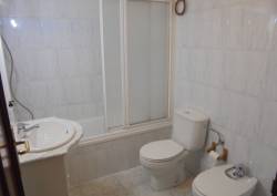http://www.toctocinmobiliaria.es:80/imagen/imagen/55089/alquiler-piso-capuchinos.jpg