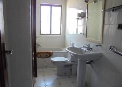 http://www.toctocinmobiliaria.es:80/imagen/imagen/76055/alquiler-piso-salesas-van-dyck.jpg